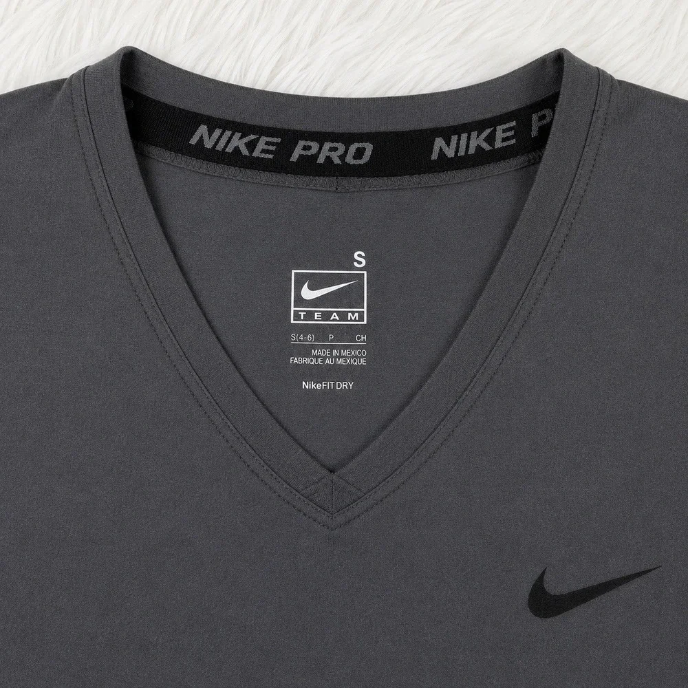 Nike Womens Activewear Lot Nike Pro V Neck & Crew Neck Dri Fit Tops Small 2pc